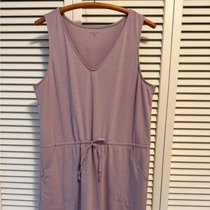 Garnet Hill Lavender Dress with pockets.
Very versatile. Excellent condition.